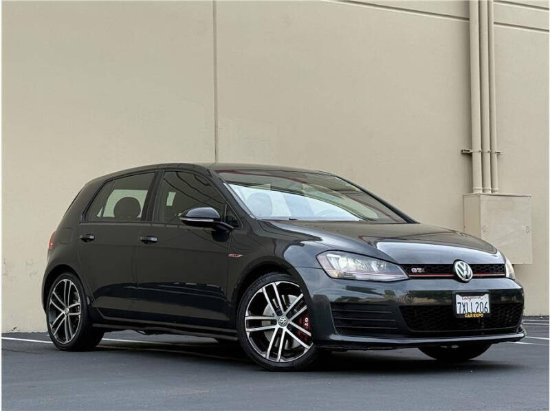 2017 Volkswagen Golf GTI