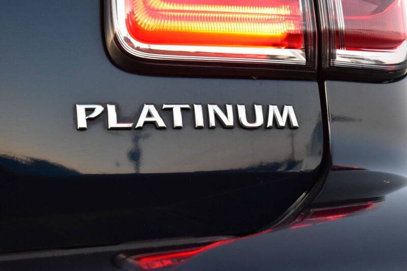 2017 Nissan Armada Platinum