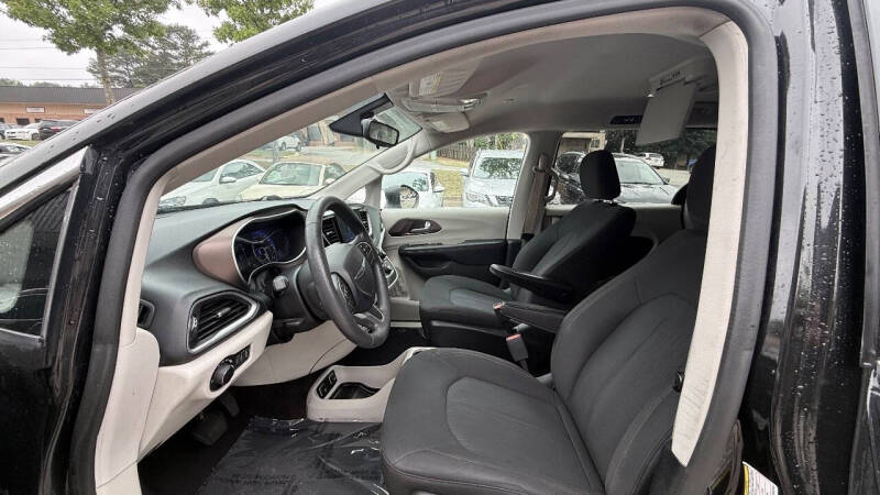 2017 Chrysler Pacifica Touring