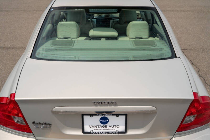 2004 Volvo S80 2.5T