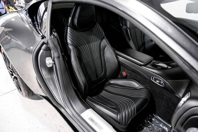 2017 Aston Martin DB11