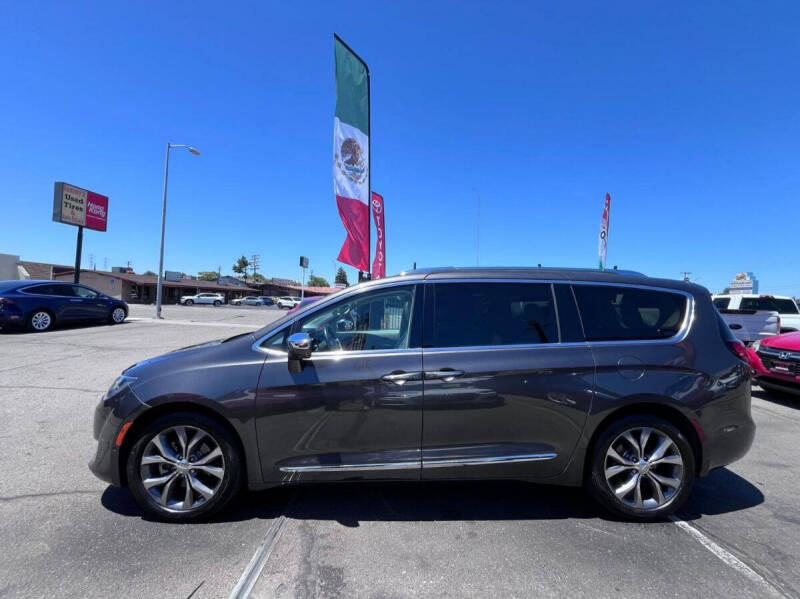 2018 Chrysler Pacifica Limited