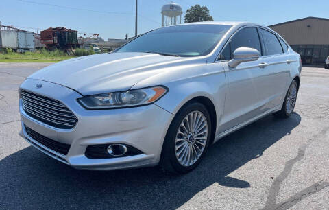 2015 Ford Fusion for sale at MIDTOWN MOTORS in Union City TN