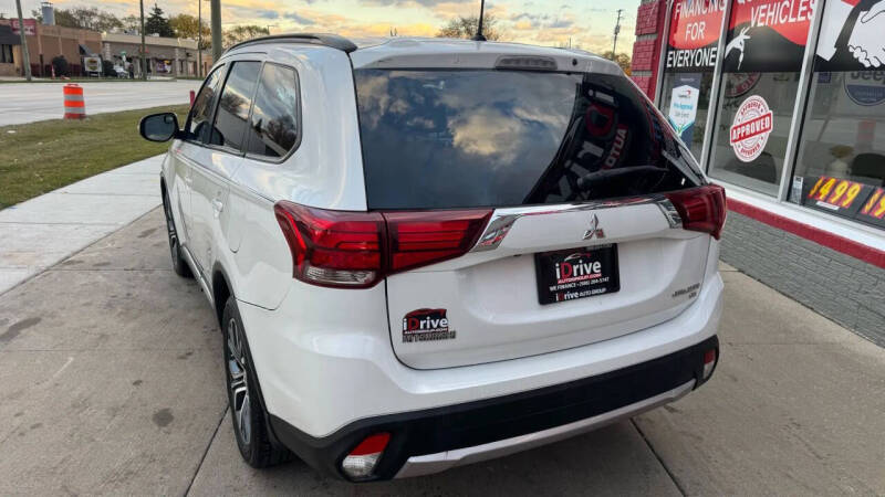 2016 Mitsubishi Outlander