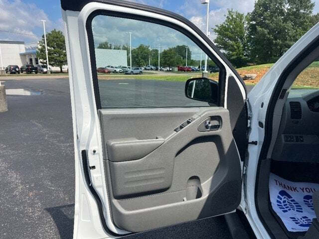 2021 Nissan Frontier 20