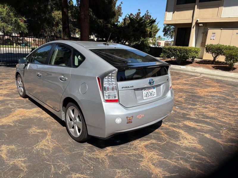 2011 Toyota Prius Three