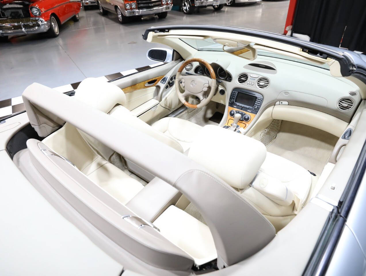 2007 Mercedes-Benz SL-Class 29