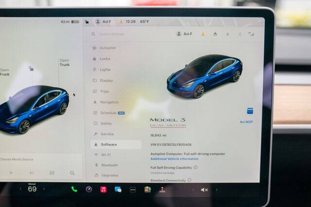 2020 Tesla Model 3 16