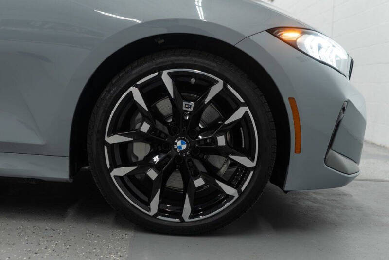 2025 BMW 3 Series 330i xDrive