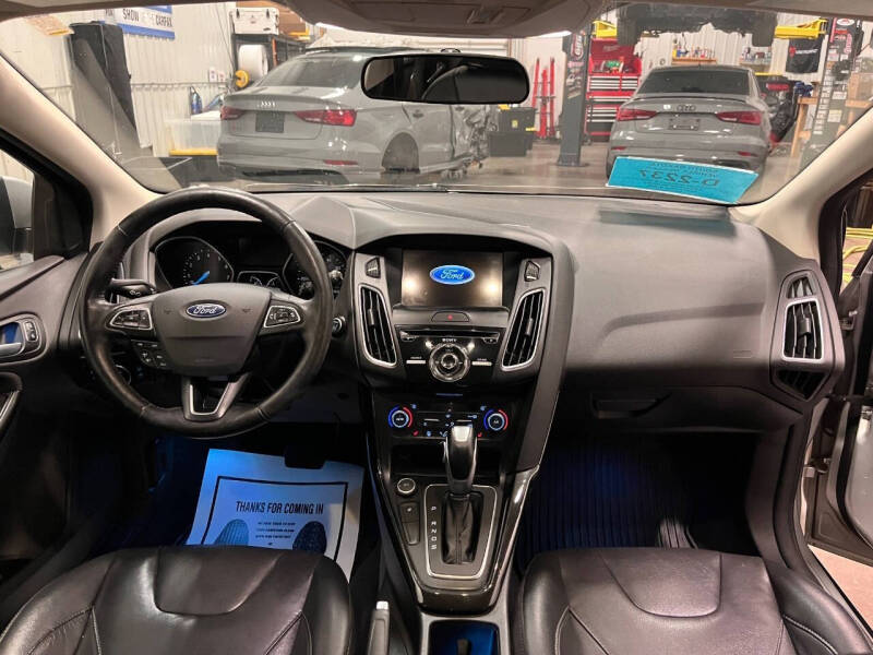 2017 Ford Focus Titanium