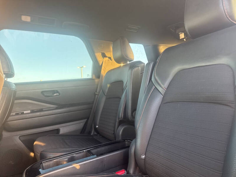 2023 Nissan Pathfinder Rock Creek