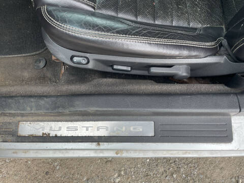 2013 Ford Mustang V6 Premium