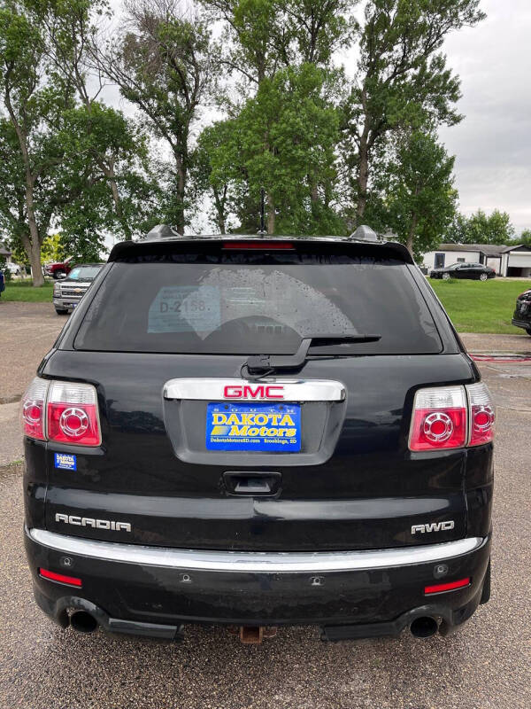 2011 GMC Acadia Denali