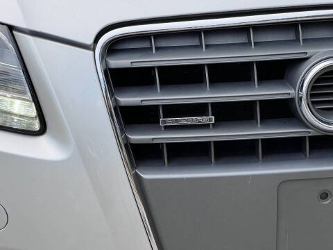 2010 Audi A5 2.0T quattro Premium Plus