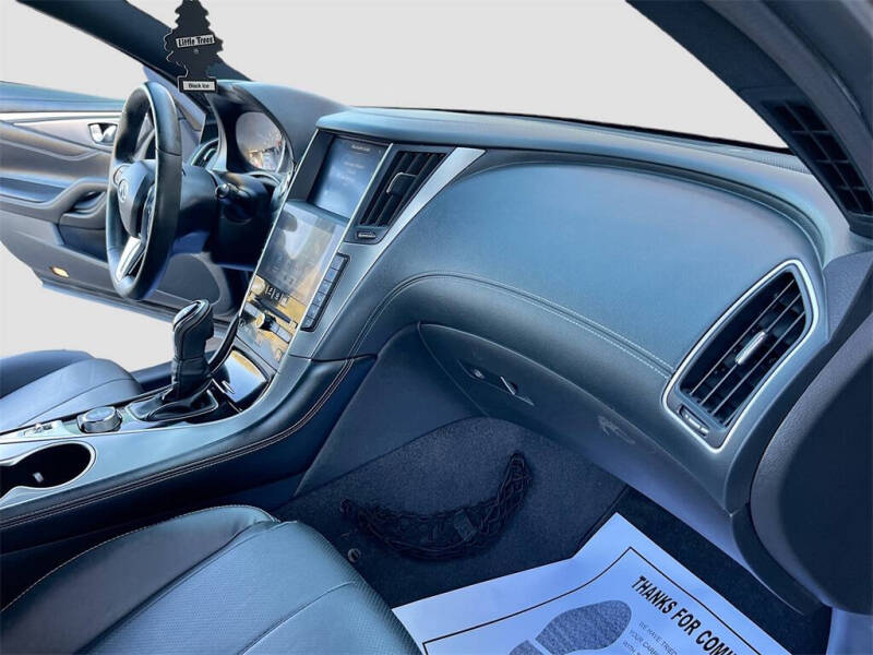 2022 Infiniti Q60 3.0T Luxe