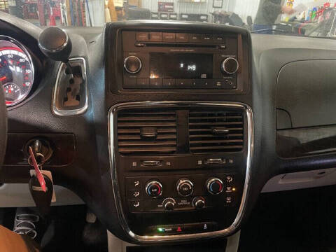 2015 Dodge Grand Caravan American Value Package