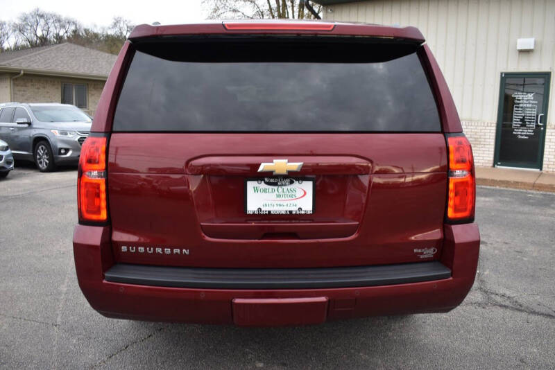 2017 Chevrolet Suburban LT