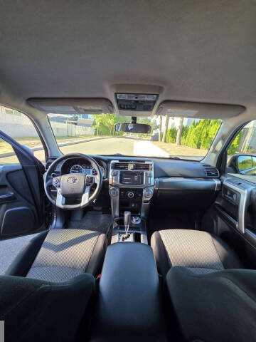 2017 Toyota 4Runner SR5 Premium