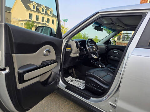 2017 Kia Soul +