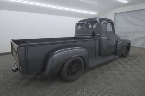 1950 International L-120