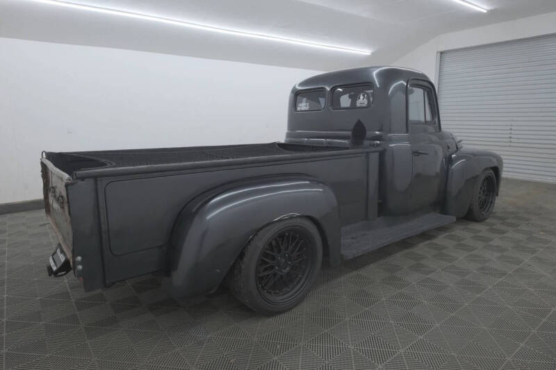 1950 International L-120