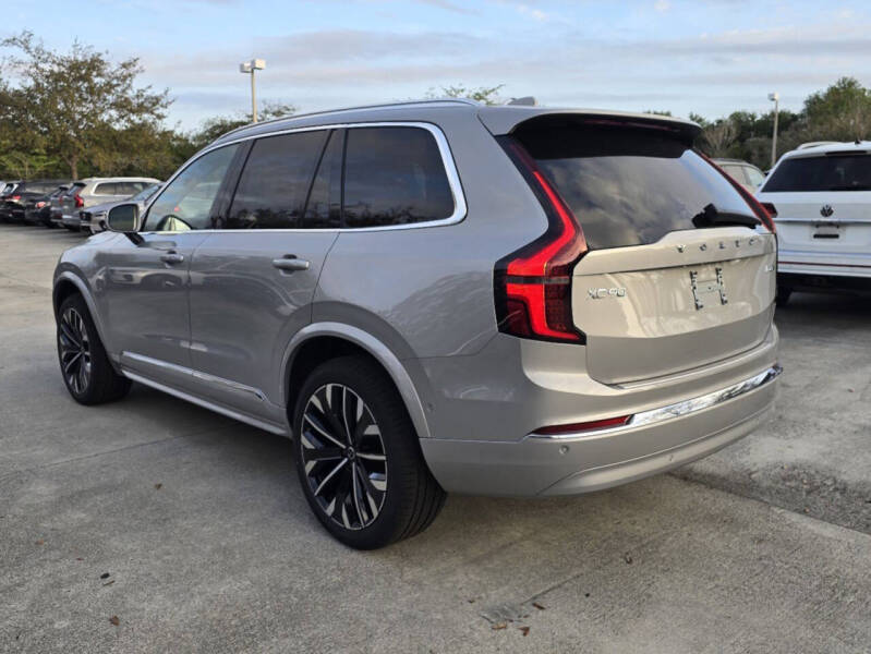 2025 Volvo XC90 B6 Plus Bright Theme 7P