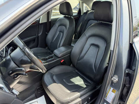 2012 Audi A4 2.0T quattro Prestige