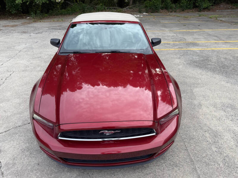 2014 Ford Mustang V6