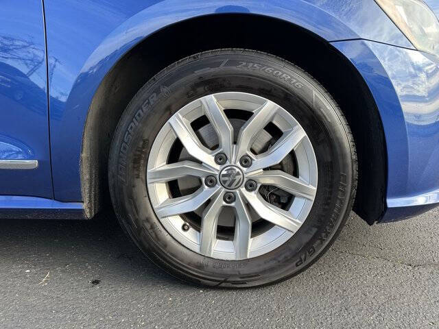 2016 Volkswagen Passat