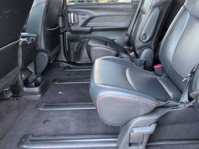 2021 Toyota Sienna XSE 7-Passenger