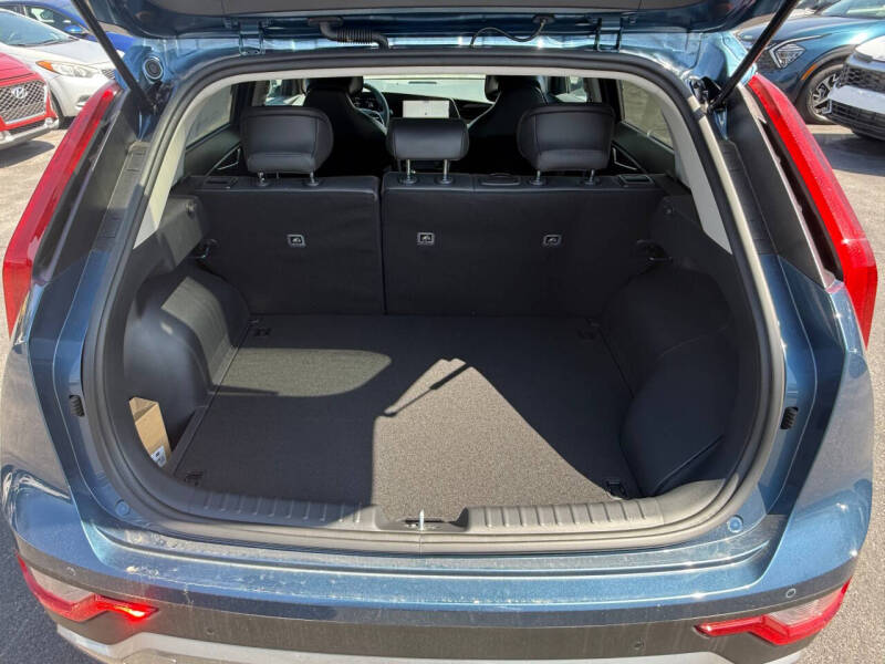 2025 Kia Niro Plug-In Hybrid EX