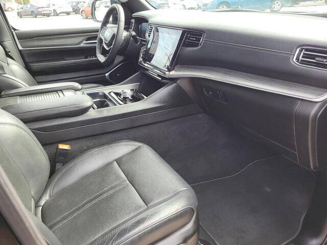 2023 Jeep Wagoneer Series II