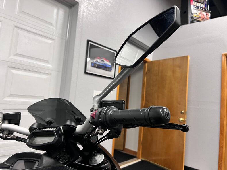 2012 Ducati Diavel Carbon Series