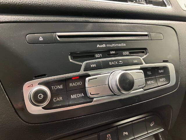 2016 Audi Q3 2.0T quattro Premium Plus