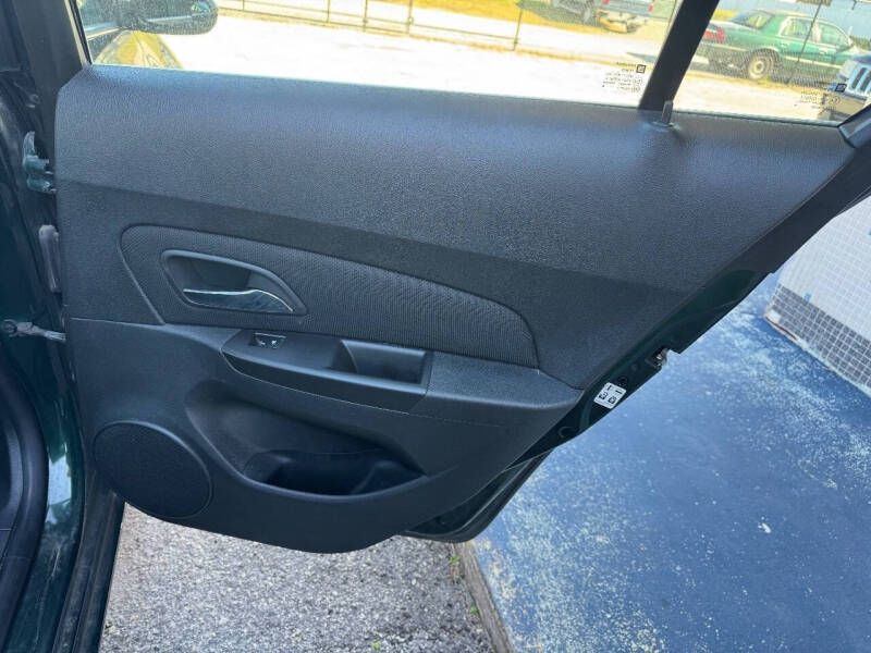 2015 Chevrolet Cruze 2LT Auto