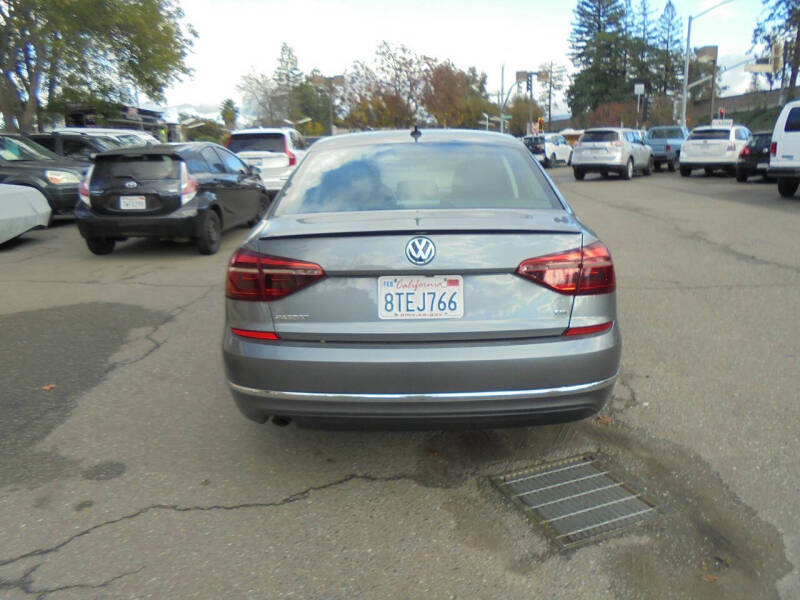 2019 Volkswagen Passat Wolfsburg