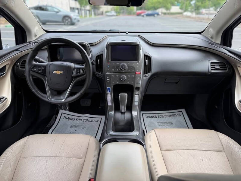 2011 Chevrolet Volt Premium