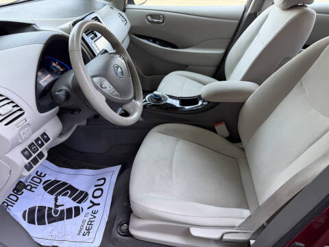 2013 Nissan LEAF SV