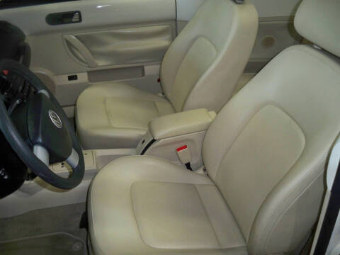 2005 Volkswagen New Beetle Convertible GLS