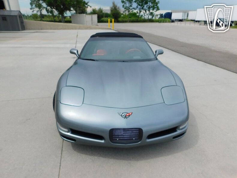 2004 Chevrolet Corvette