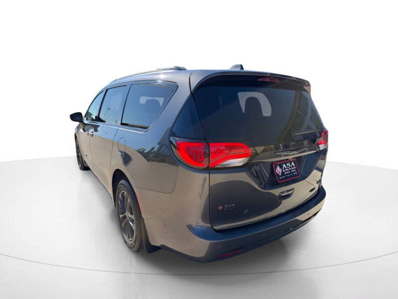 2020 Chrysler Pacifica AWD LAUNCH EDITION - Photo 6