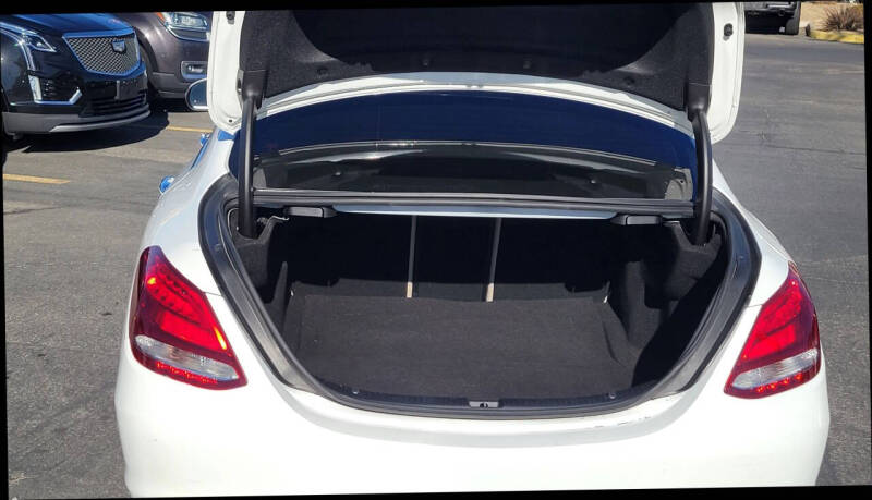 2016 Mercedes-Benz C-Class