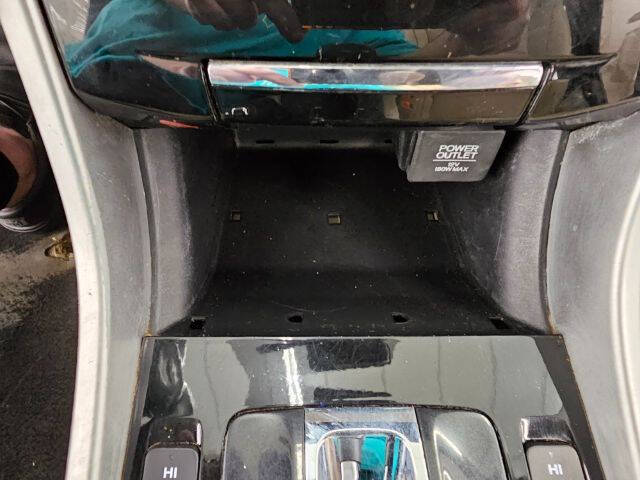 2016 Honda Accord EX-L w/Navi w/Honda Sensing