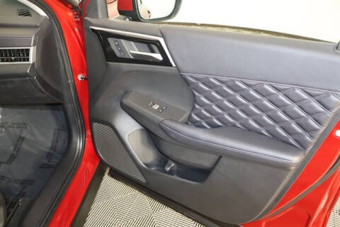 2024 Mitsubishi Outlander PHEV SEL