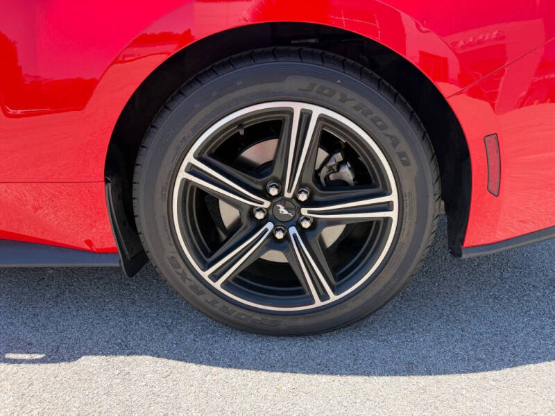 2024 Ford Mustang EcoBoost Premium