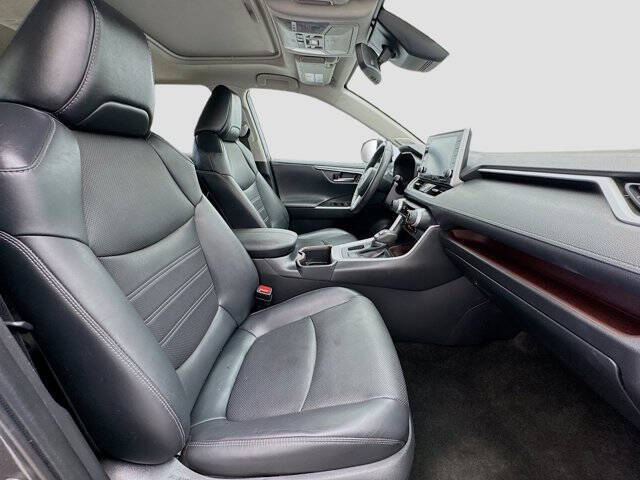 2022 Toyota RAV4 Limited