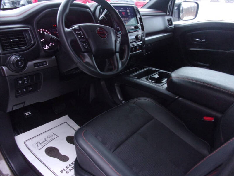 2024 Nissan Titan PRO-4X