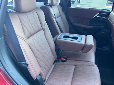 2026 Mitsubishi Outlander SEL