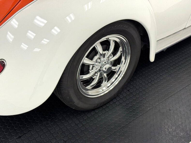 1972 Volkswagen Super Beetle