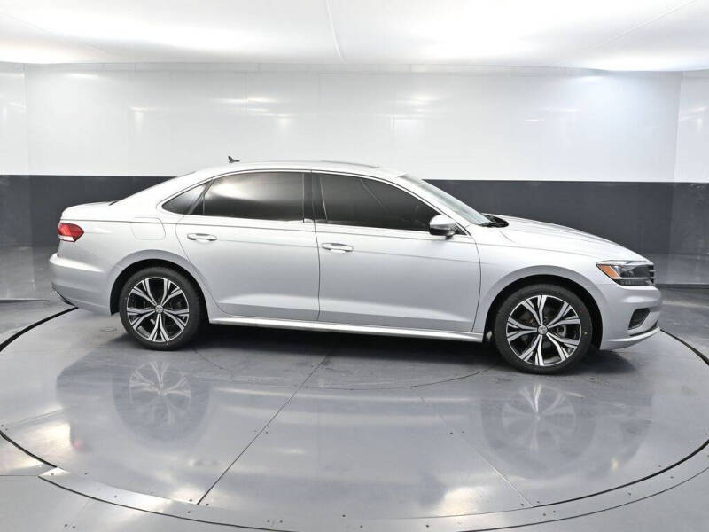 2021 Volkswagen Passat SE